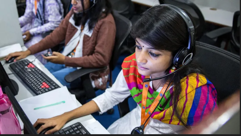 भारतको ३ सय अर्ब डलरको आउटसोर्सिङ उद्योग: के एआईको चपेटाबाट बच्न सक्ला ?